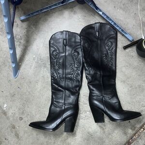 Isnom Black Western-Style Women's Boots Sz 8